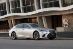 Lexus LS500h 2018 года (AU)